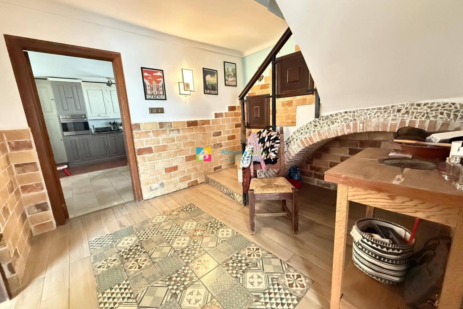 6 bedroom Townhouse for sale in Cantoria with pool garage - € 445,000 (Ref: 10098949)
