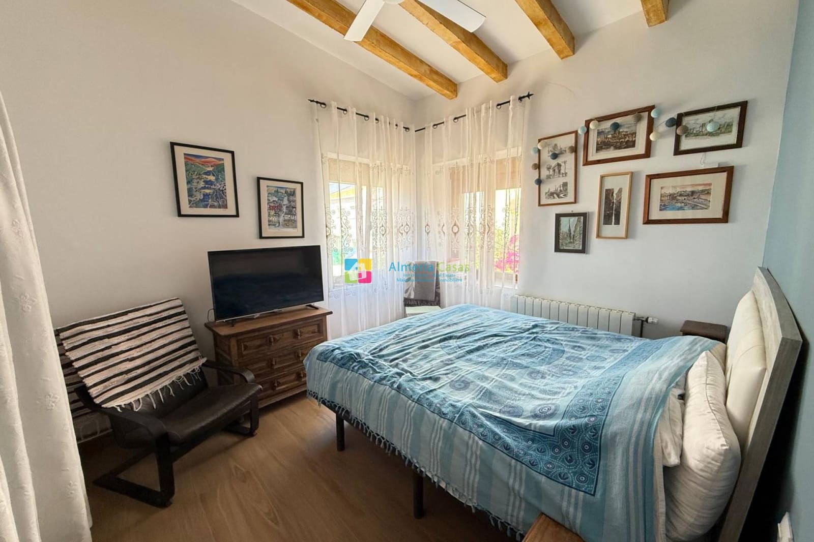 6 bedroom Townhouse for sale in Cantoria with pool garage - € 445,000 (Ref: 10098949)