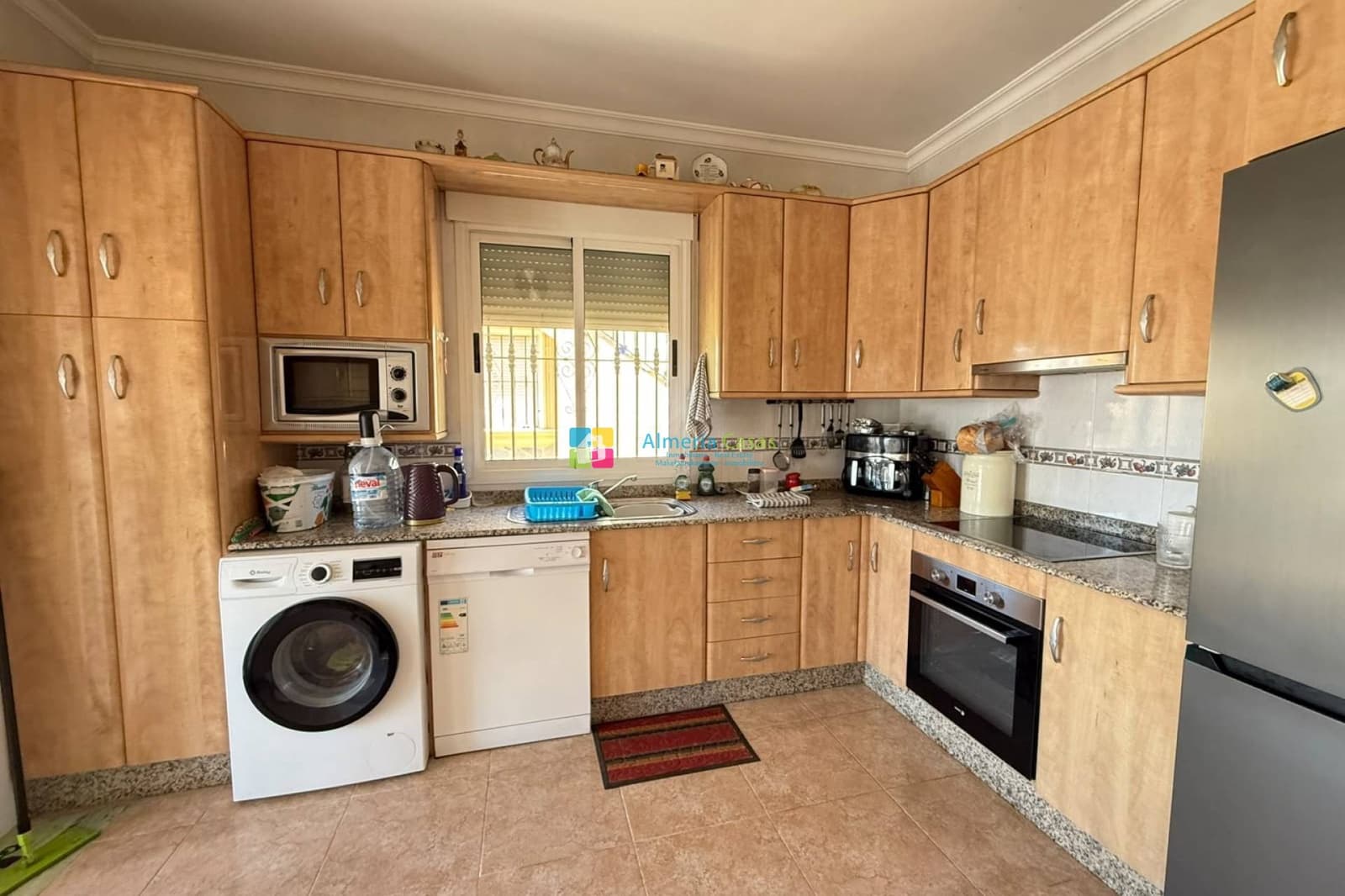 3 makuuhuone Huvila myytävänä paikassa La Piedra Amarilla mukana uima-altaan - 239 950 € (Ref: 10102842)