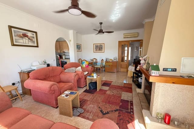 3 makuuhuone Huvila myytävänä paikassa La Piedra Amarilla, Partaloa mukana uima-altaan - 239 950 € (Ref: 10102842)