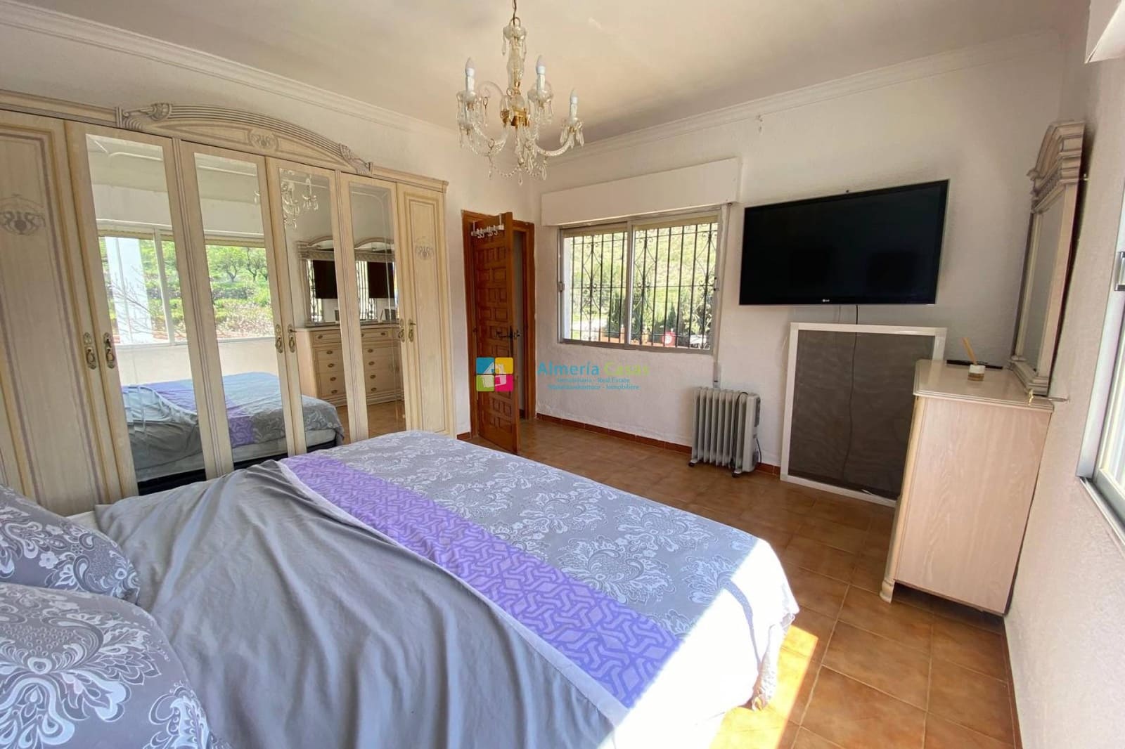 7 slaapkamer Restaurant/bar te koop in Albanchez - € 249.950 (Ref: 10111842)