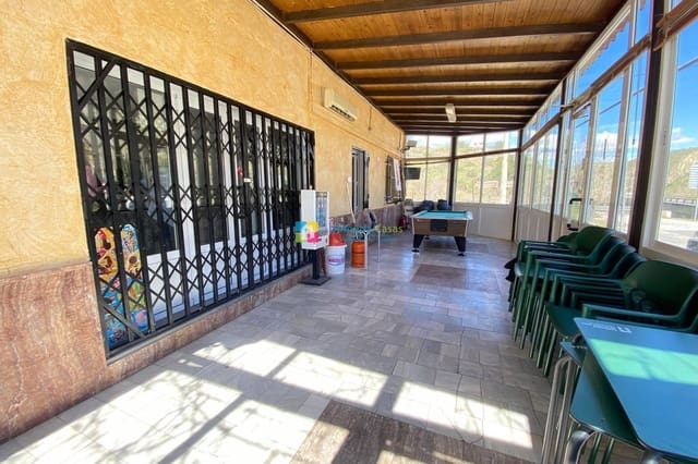 7 chambre Restaurant/Bar à vendre à Albanchez - 249 950 € (Ref: 10111842)