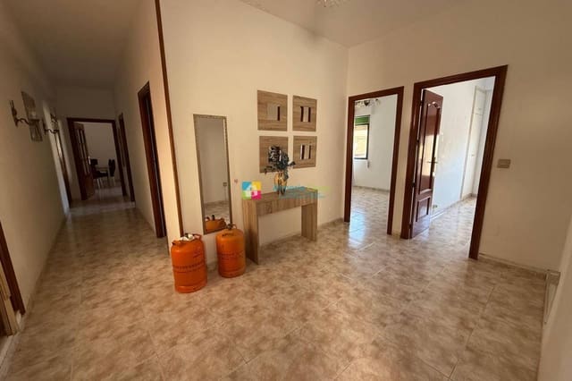 3 sovrum Lägenhet att hyra i Albox - 550 € (Ref: 10113522)