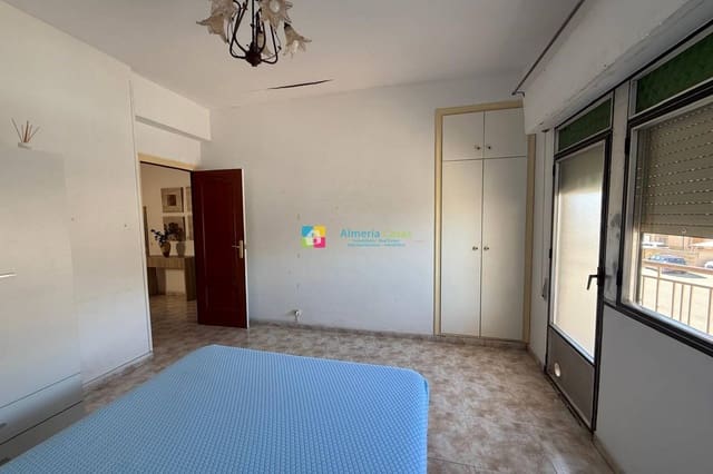 3 sovrum Lägenhet att hyra i Albox - 550 € (Ref: 10113522)