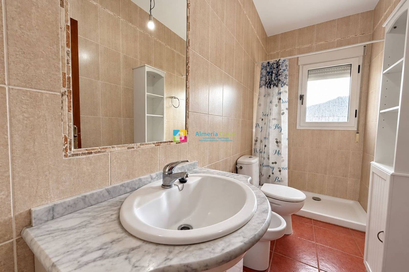 Dom na sprzedaż w Armuna de Almanzora z garażem - 92 000 € (Ref: 10136411)