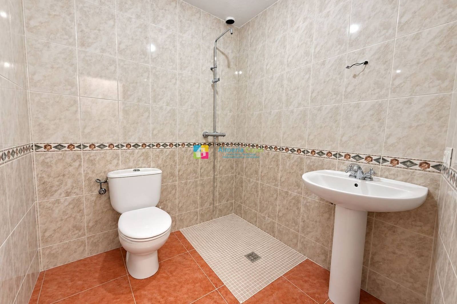 Dom na sprzedaż w Armuna de Almanzora z garażem - 92 000 € (Ref: 10136411)