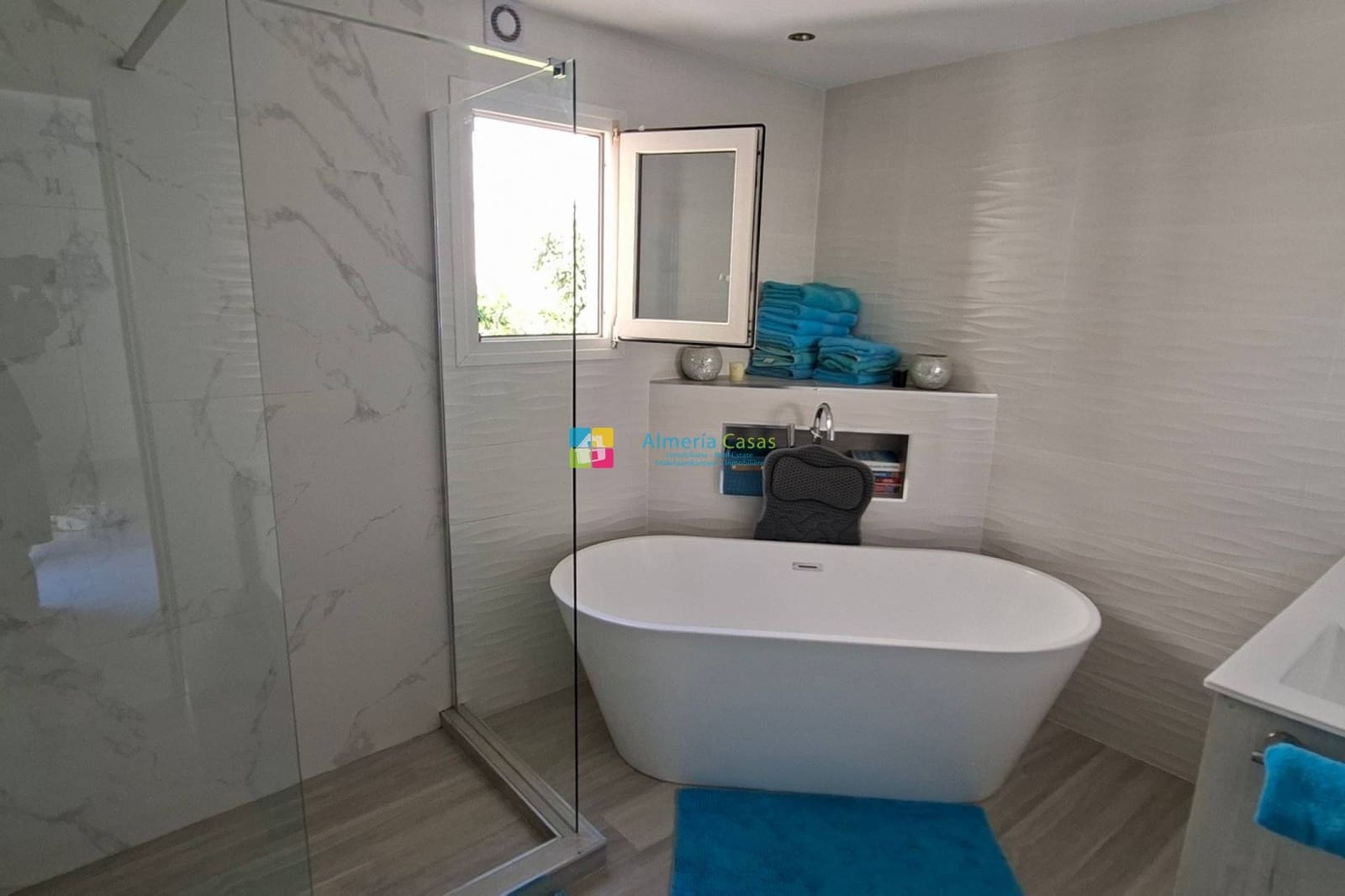 5 soverom Villa til salgs i Mojacar med garasje - € 695 000 (Ref: 10136529)