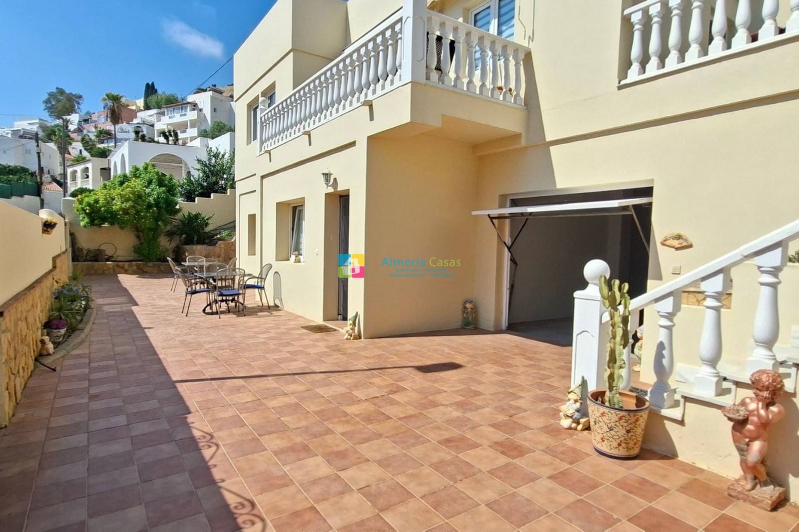 5 soverom Villa til salgs i Mojacar med garasje - € 695 000 (Ref: 10136529)