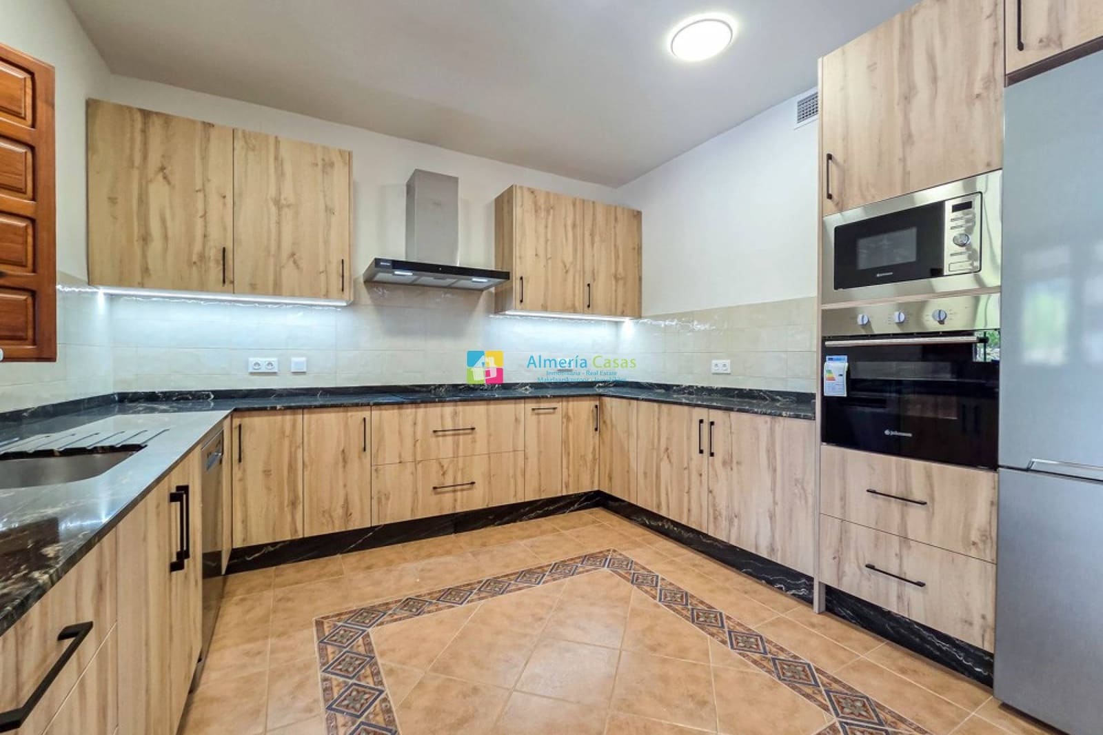 4 makuuhuone Maalaistalo myytävänä paikassa Mojacar mukana uima-altaan 
autotalli - 1 295 000 € (Ref: 10140168)