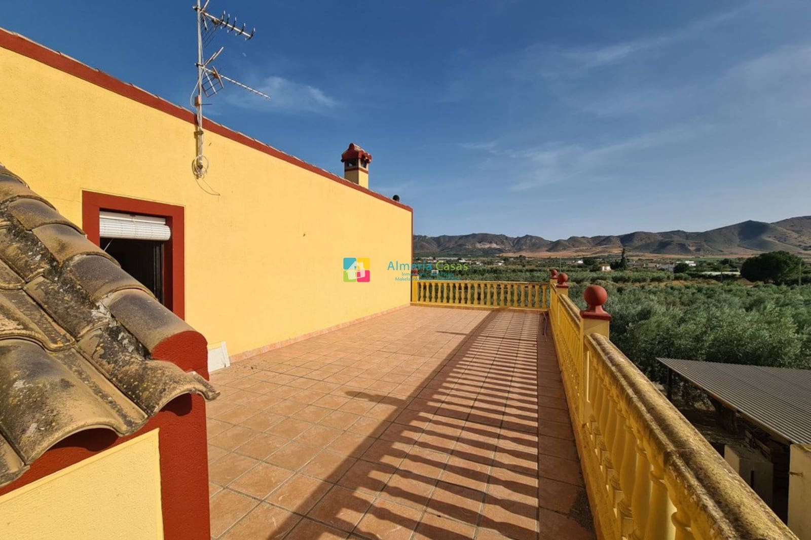 3 chambre Finca/Maison de Campagne à vendre à Huercal-Overa avec garage - 250 000 € (Ref: 10148010)