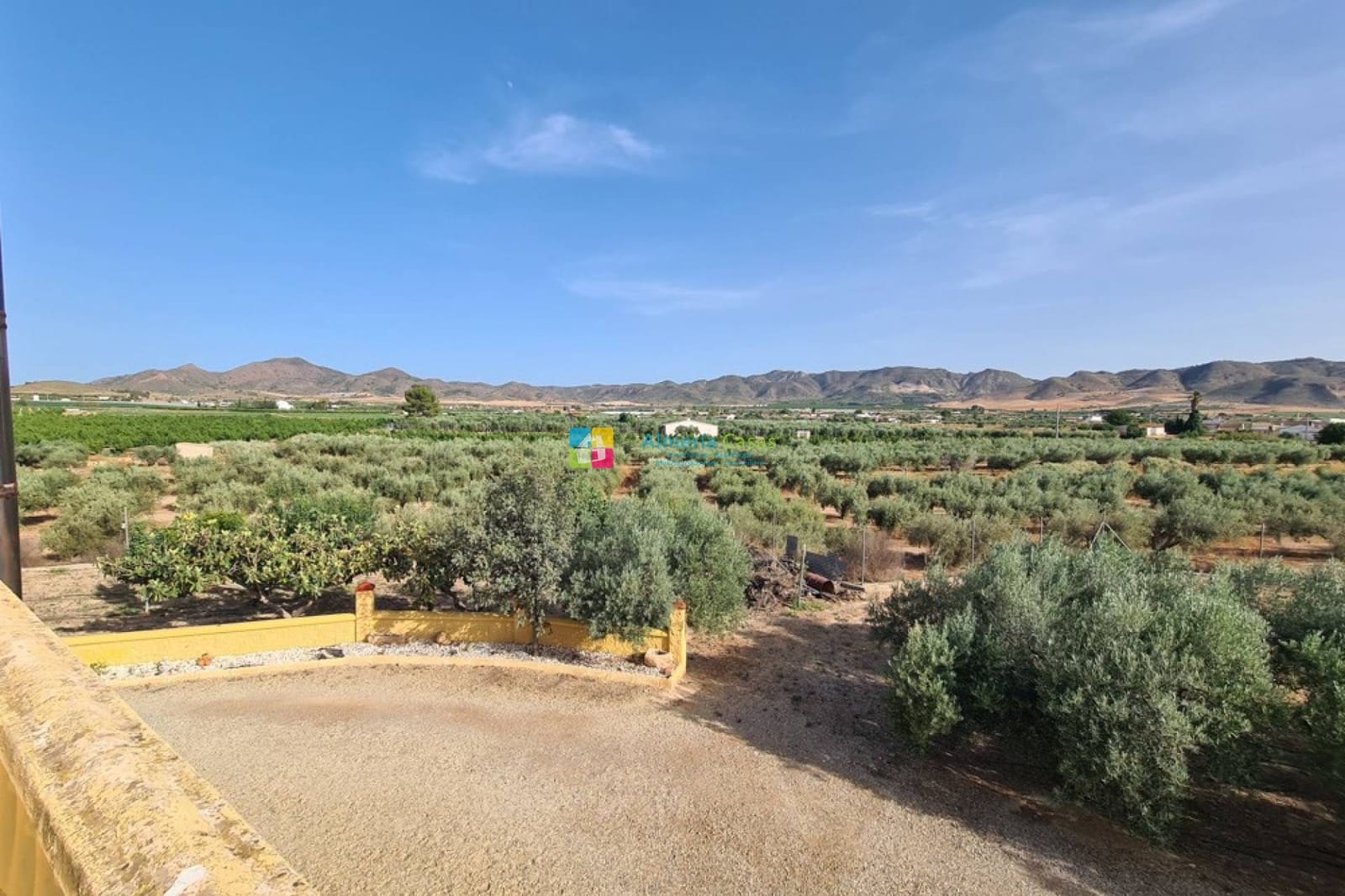 3 chambre Finca/Maison de Campagne à vendre à Huercal-Overa avec garage - 250 000 € (Ref: 10148010)
