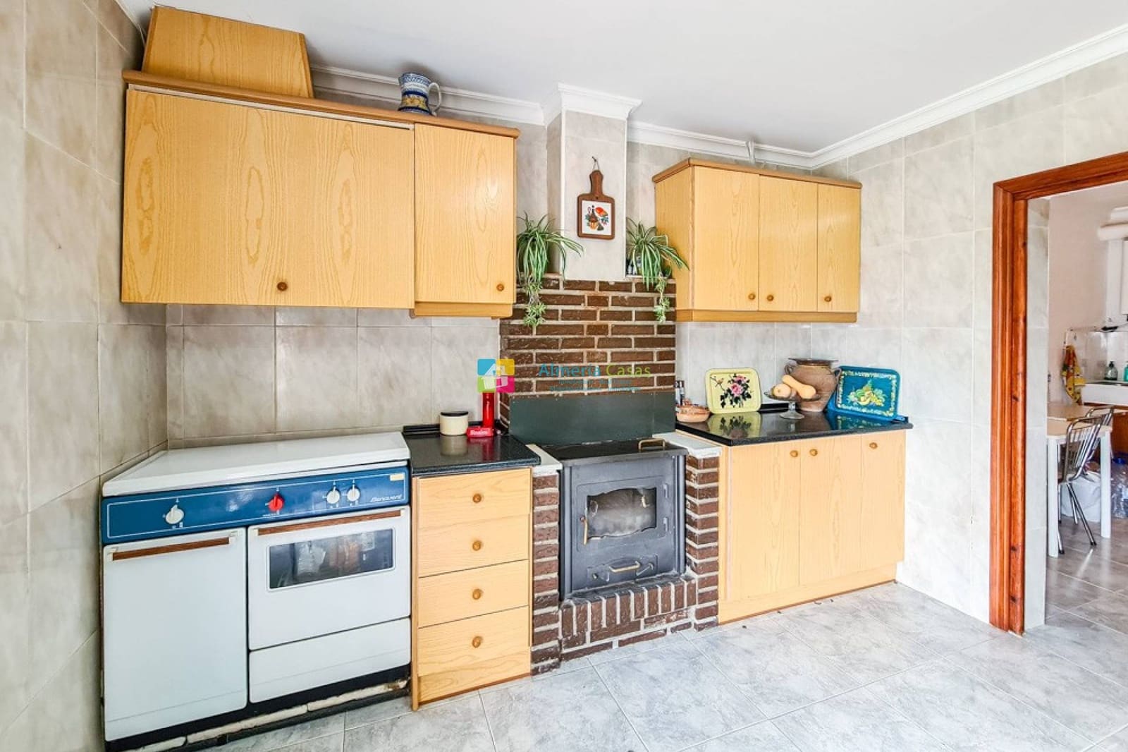5 slaapkamer Finca/Landhuis te koop in Huercal-Overa met garage - € 125.000 (Ref: 10148011)