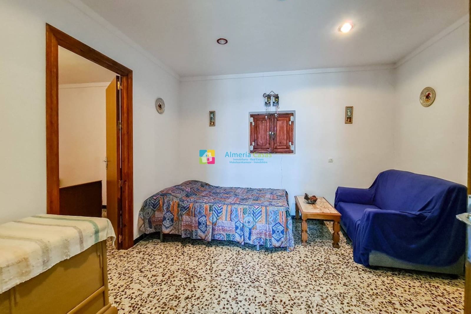 5 slaapkamer Finca/Landhuis te koop in Huercal-Overa met garage - € 125.000 (Ref: 10148011)
