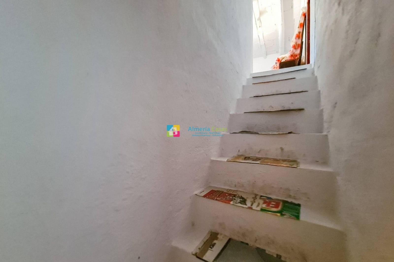 5 slaapkamer Finca/Landhuis te koop in Huercal-Overa met garage - € 125.000 (Ref: 10148011)