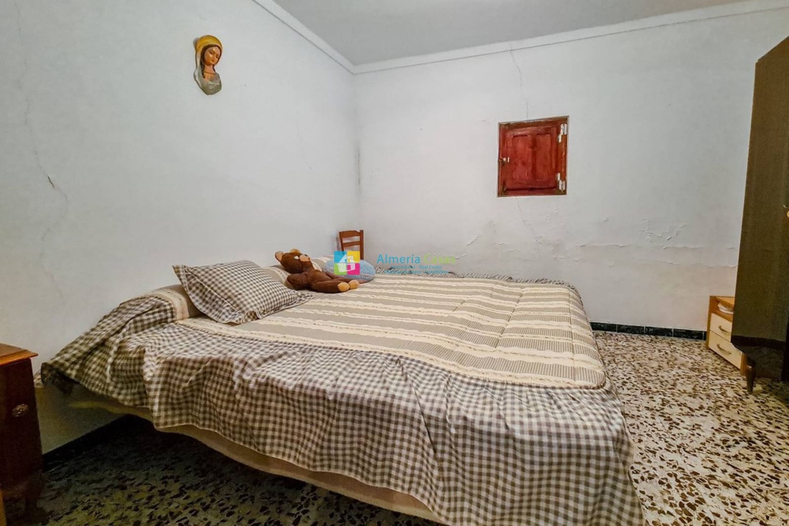 5 slaapkamer Finca/Landhuis te koop in Huercal-Overa met garage - € 125.000 (Ref: 10148011)