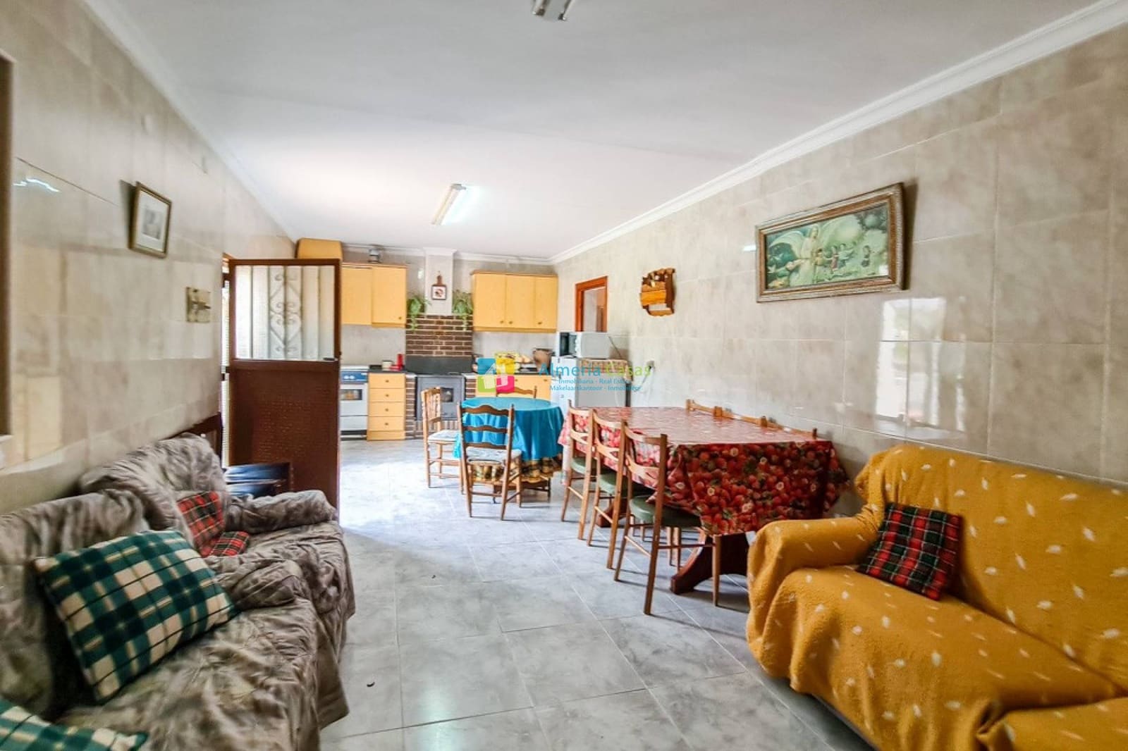 5 slaapkamer Finca/Landhuis te koop in Huercal-Overa met garage - € 125.000 (Ref: 10148011)