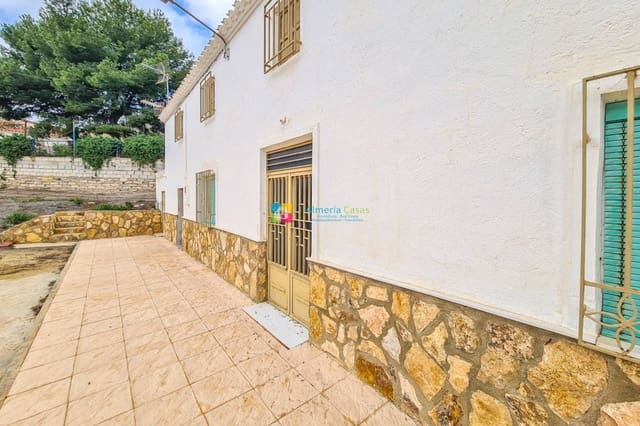 5 slaapkamer Finca/Landhuis te koop in Huércal-Overa met garage - € 125.000 (Ref: 10148011)