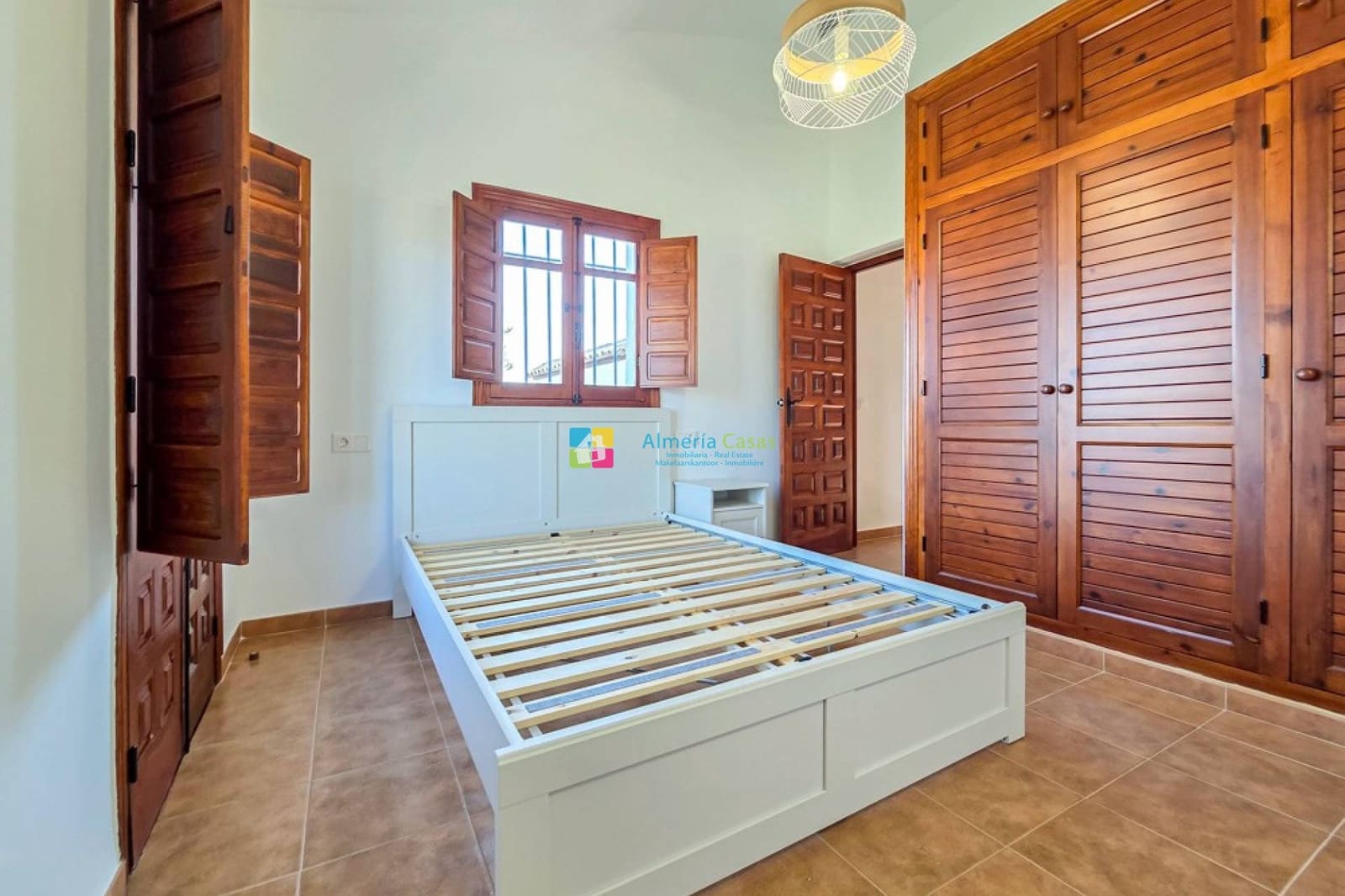 4 soveværelse Finca/Landehus til salg i Mojacar med swimmingpool garage - € 1.295.000 (Ref: 10165423)
