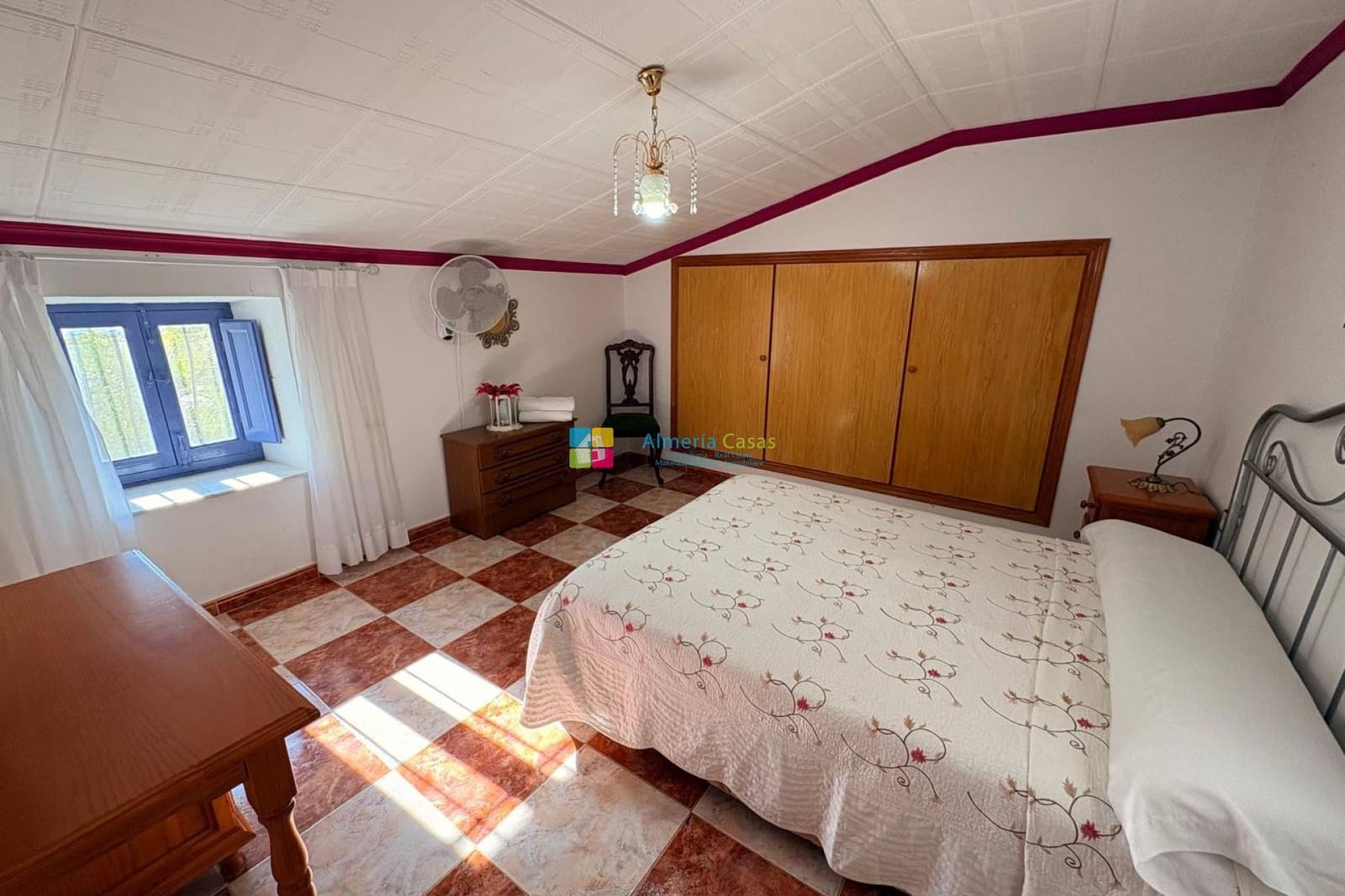 8 slaapkamer Finca/Landhuis te koop in Velez-Rubio met zwembad - € 325.000 (Ref: 3196592)