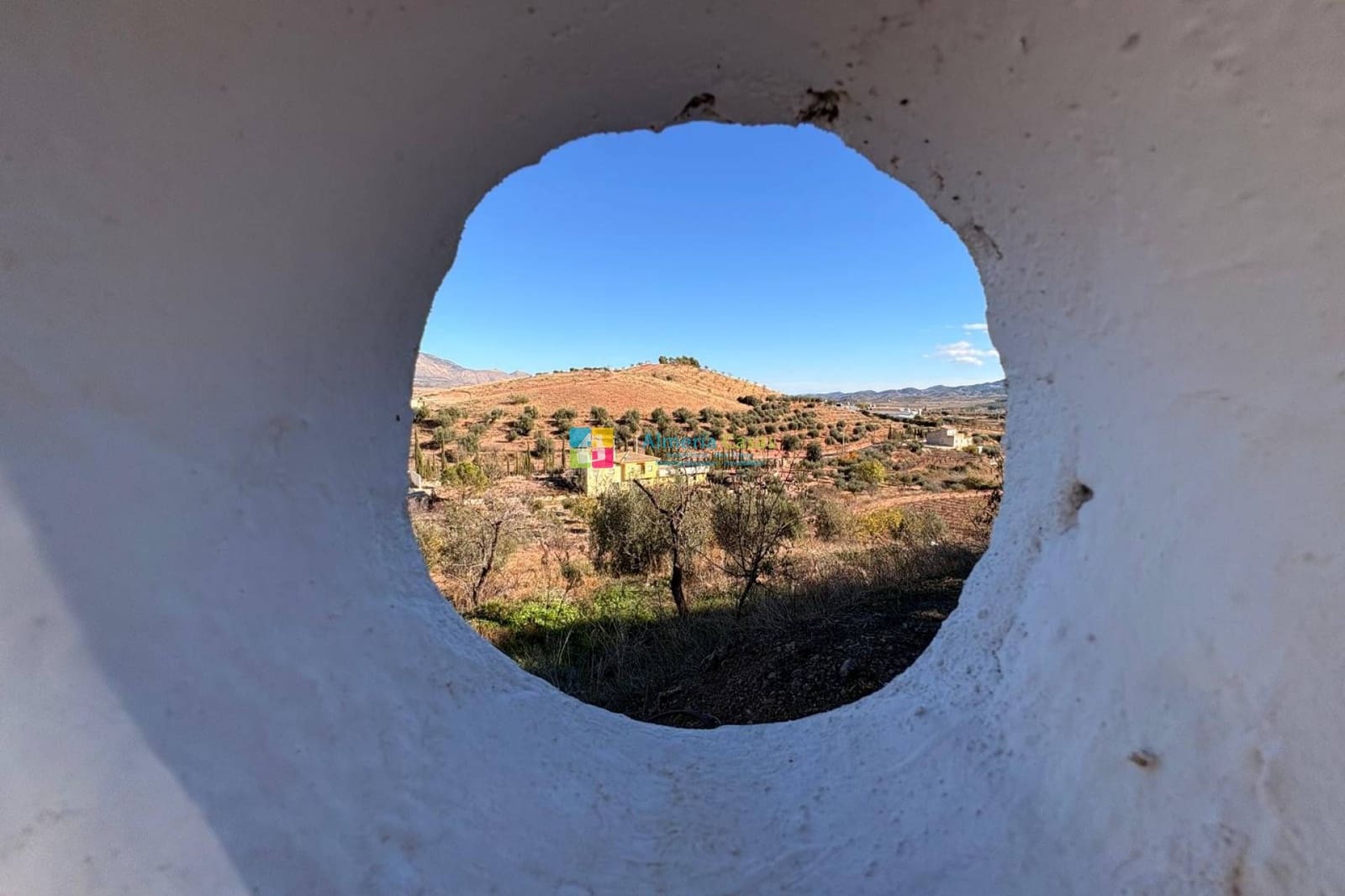 8 slaapkamer Finca/Landhuis te koop in Velez-Rubio met zwembad - € 325.000 (Ref: 3196592)