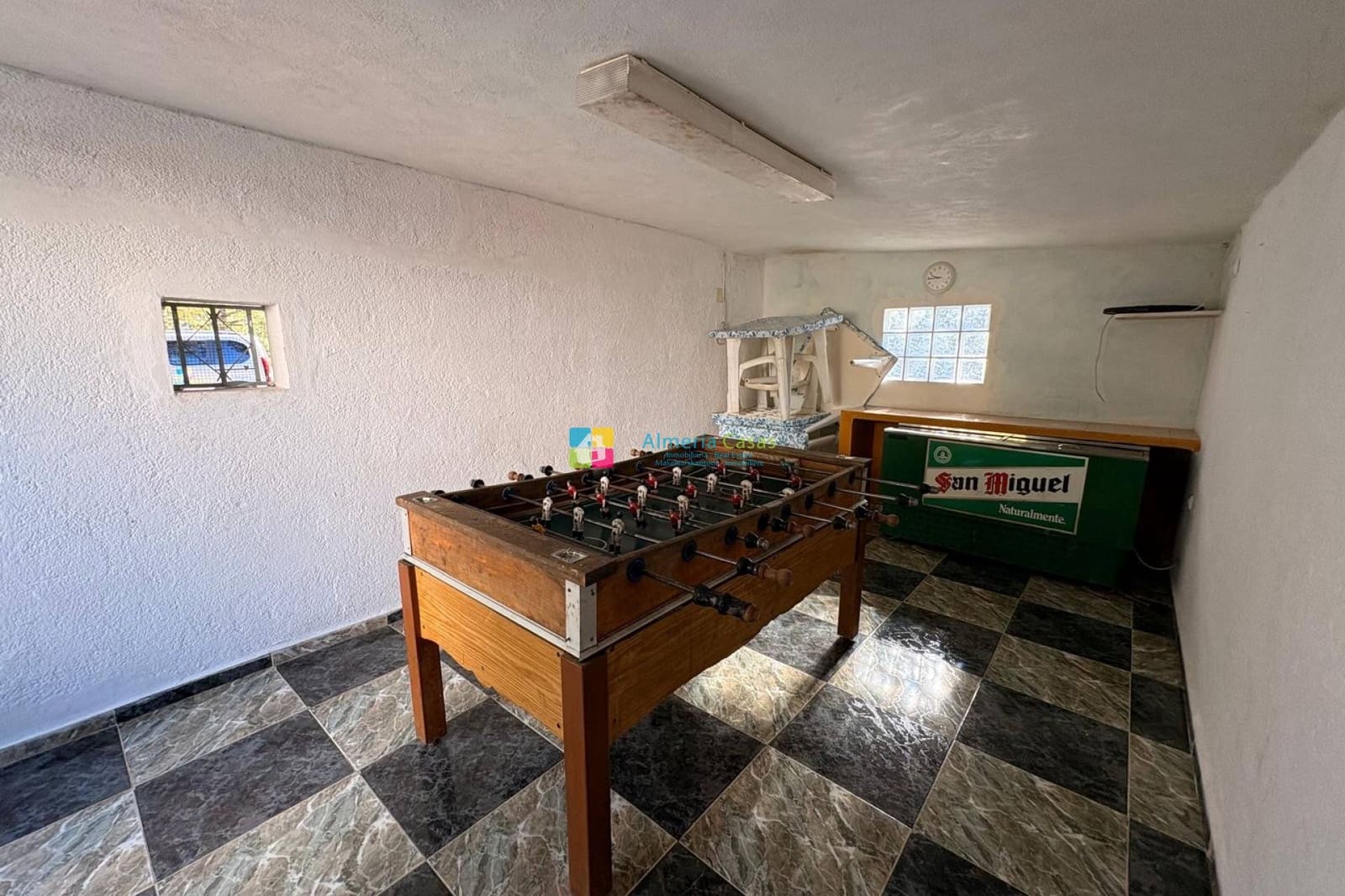 8 slaapkamer Finca/Landhuis te koop in Velez-Rubio met zwembad - € 325.000 (Ref: 3196592)