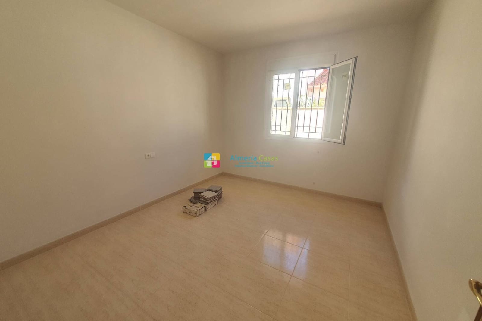 4 bedroom Villa for sale in Oria - € 175,000 (Ref: 4180283)