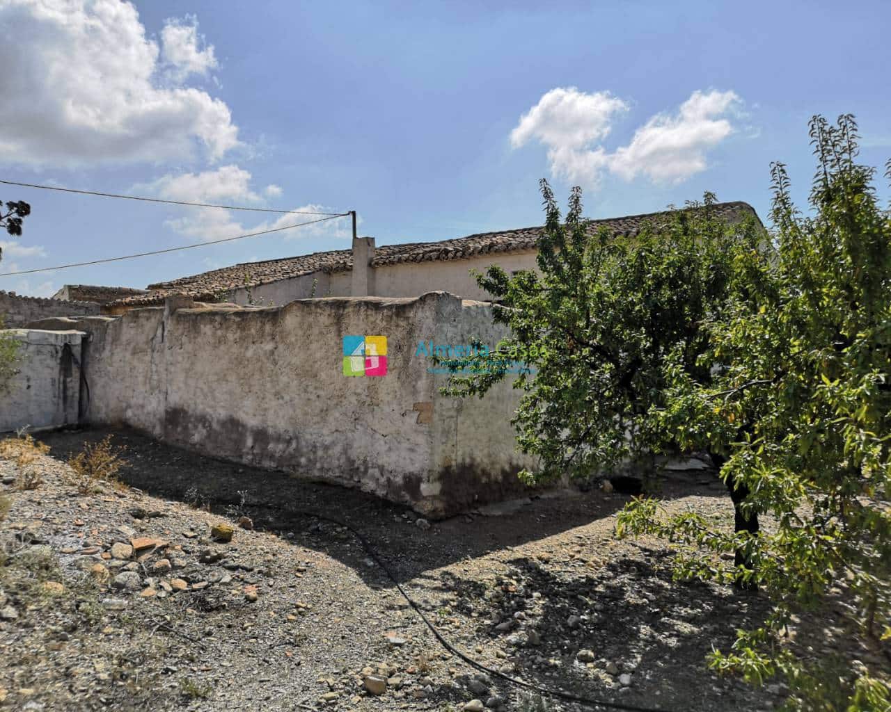 5 soveværelse Finca/Landehus til salg i Albox - € 104.500 (Ref: 4235537)