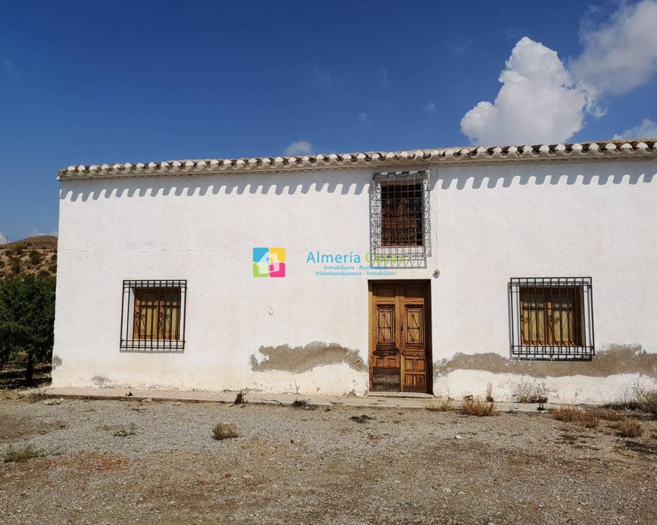 5 soveværelse Finca/Landehus til salg i Albox - € 104.500 (Ref: 4235537)