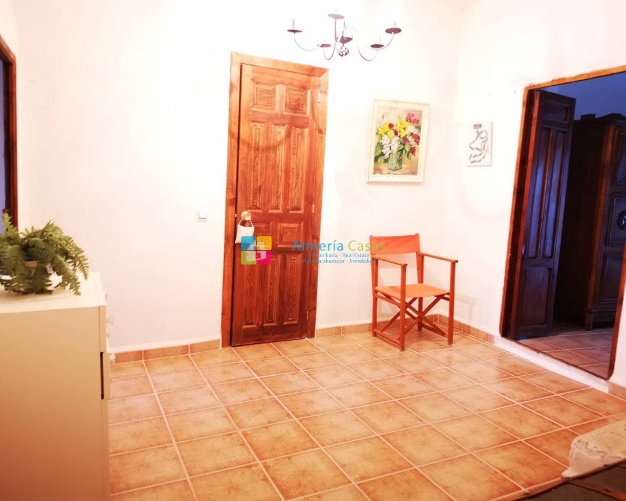 6 soveværelse Byhus til salg i Albanchez - € 79.000 (Ref: 4247797)