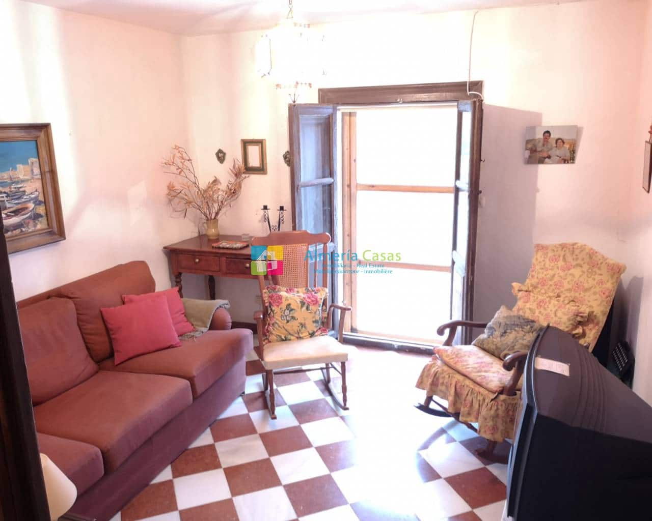 6 soveværelse Byhus til salg i Albanchez - € 79.000 (Ref: 4247797)