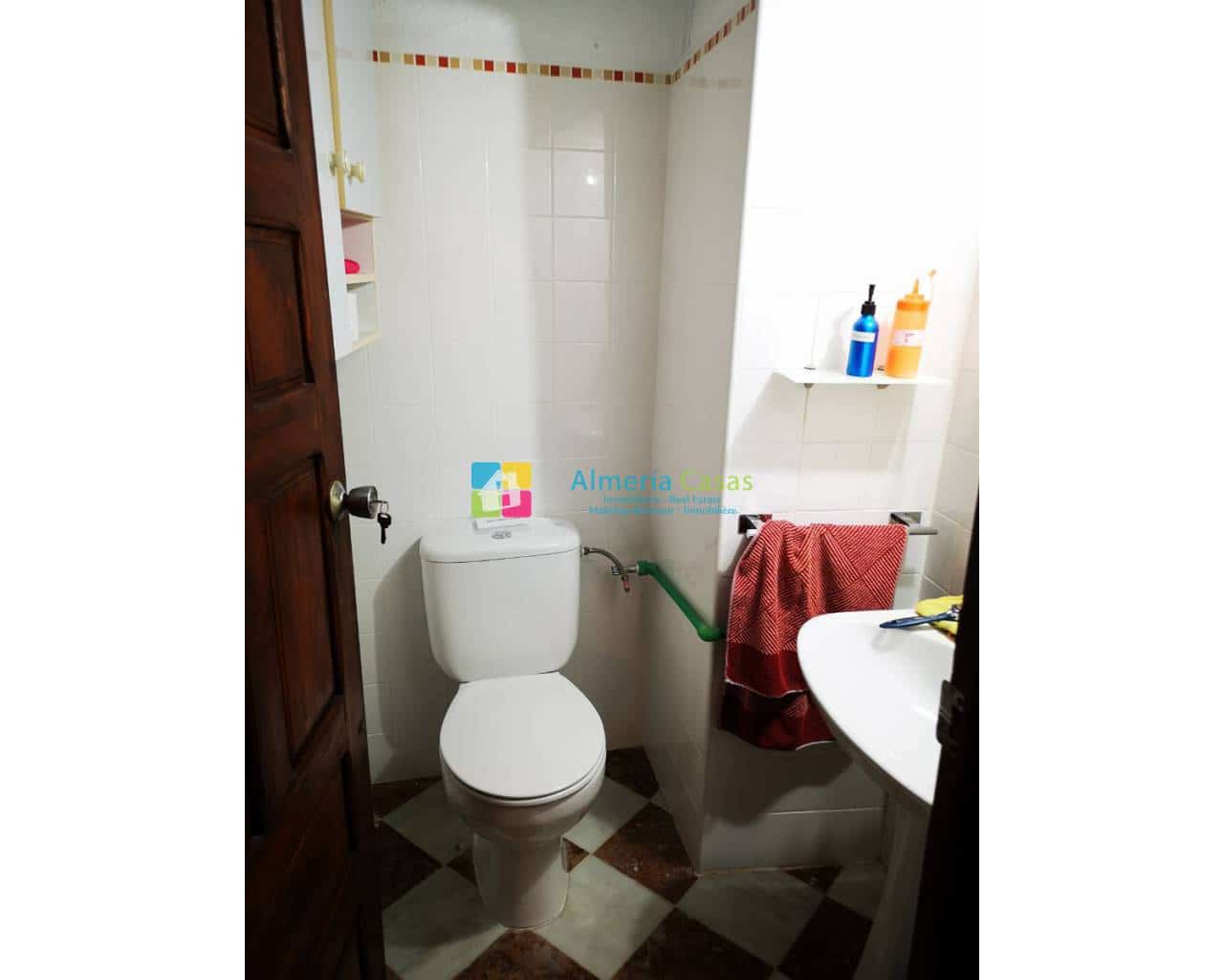 6 soveværelse Byhus til salg i Albanchez - € 79.000 (Ref: 4247797)