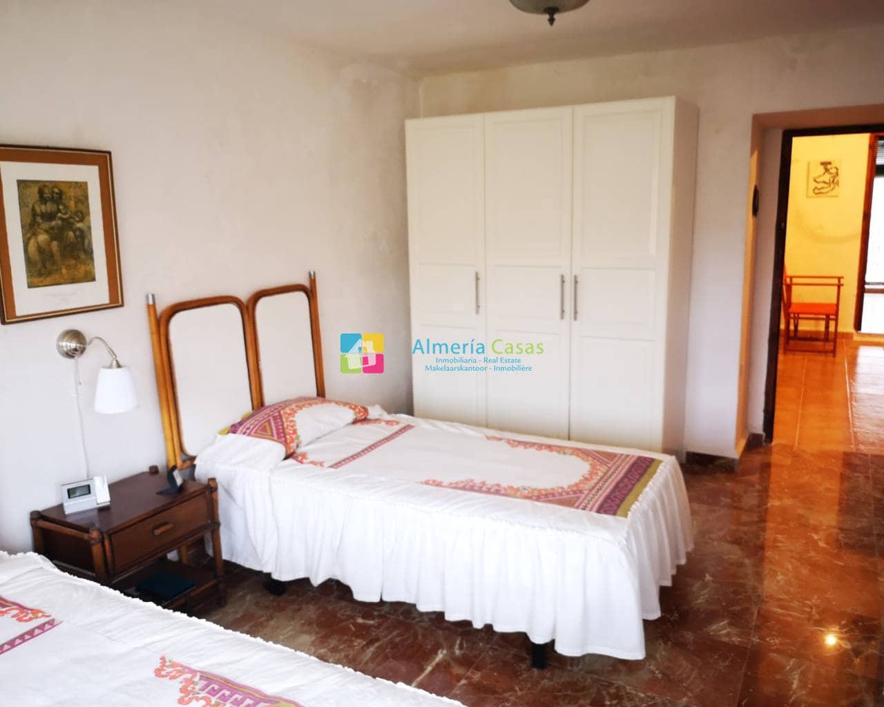 6 soveværelse Byhus til salg i Albanchez - € 79.000 (Ref: 4247797)