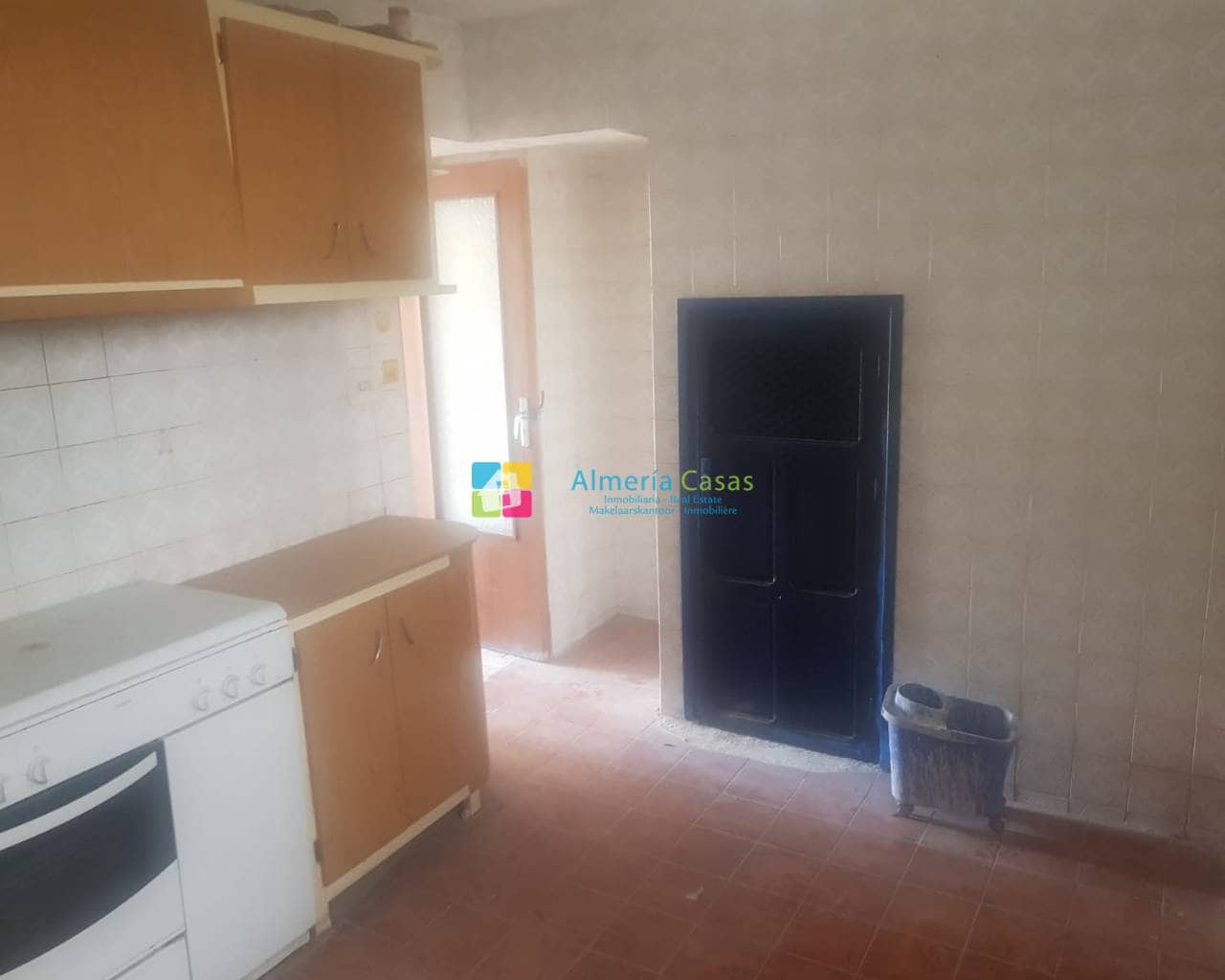 4 soveværelse Byhus til salg i Los Cerricos - € 59.000 (Ref: 4838894)