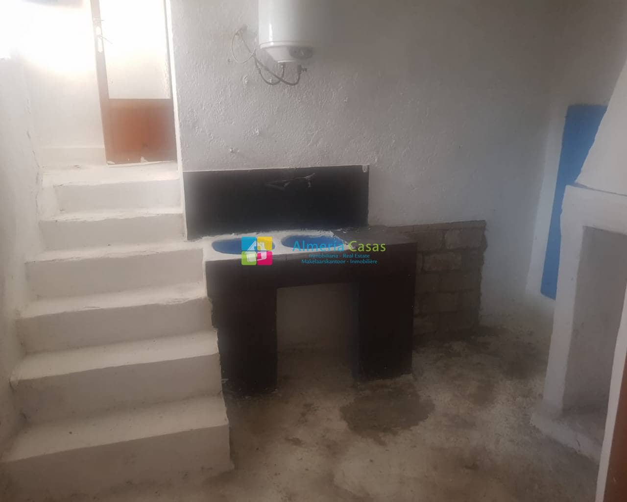 4 soveværelse Byhus til salg i Los Cerricos - € 59.000 (Ref: 4838894)