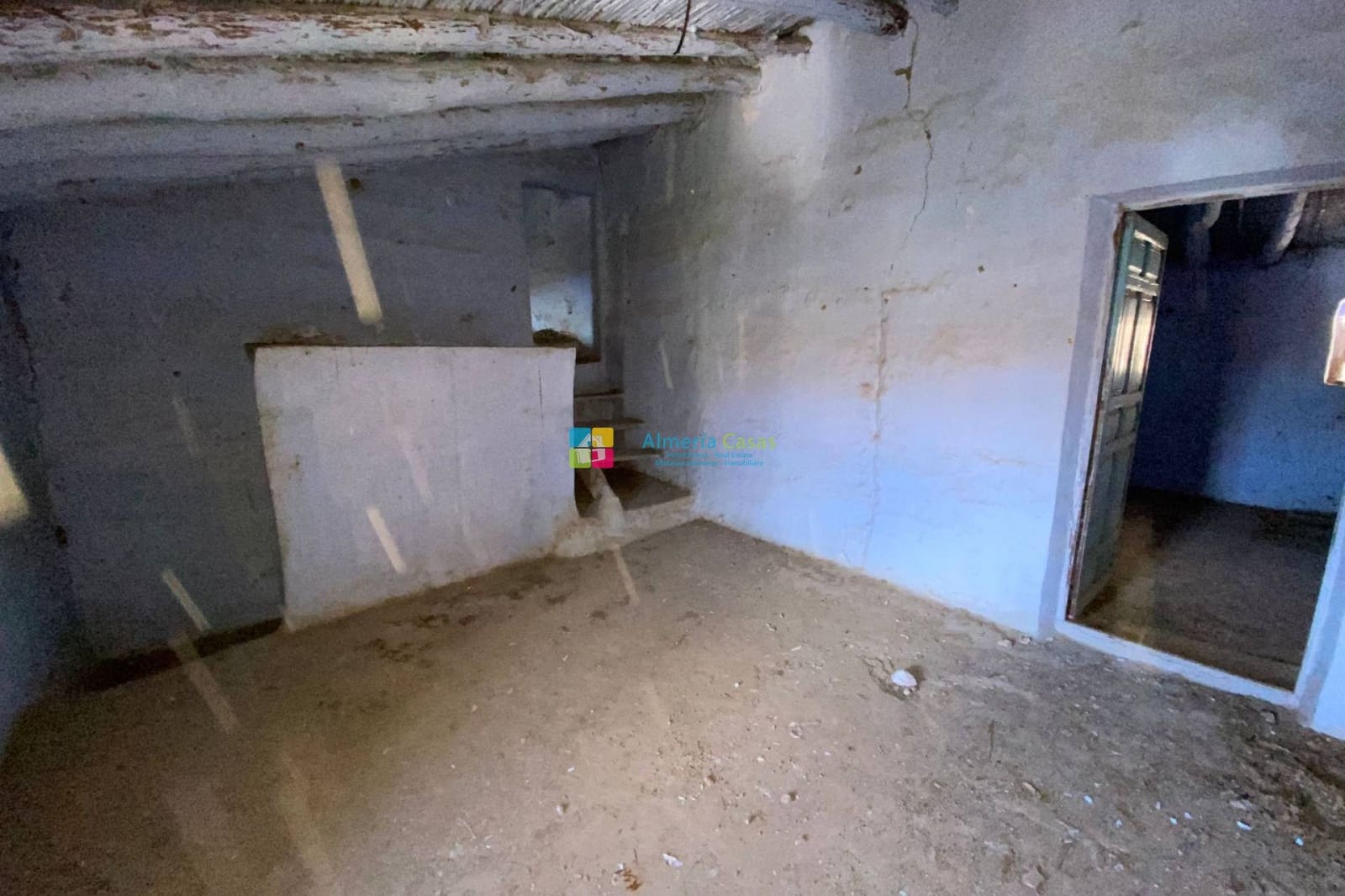 5 bedroom Finca/Country House for sale in Albox - € 36,000 (Ref: 4988204)