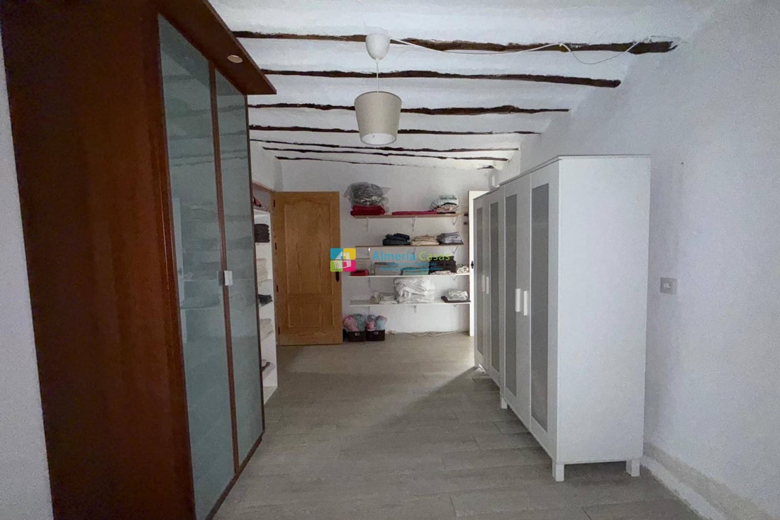 5 soveværelse Finca/Landehus til salg i Oria med swimmingpool garage - € 375.000 (Ref: 5777883)