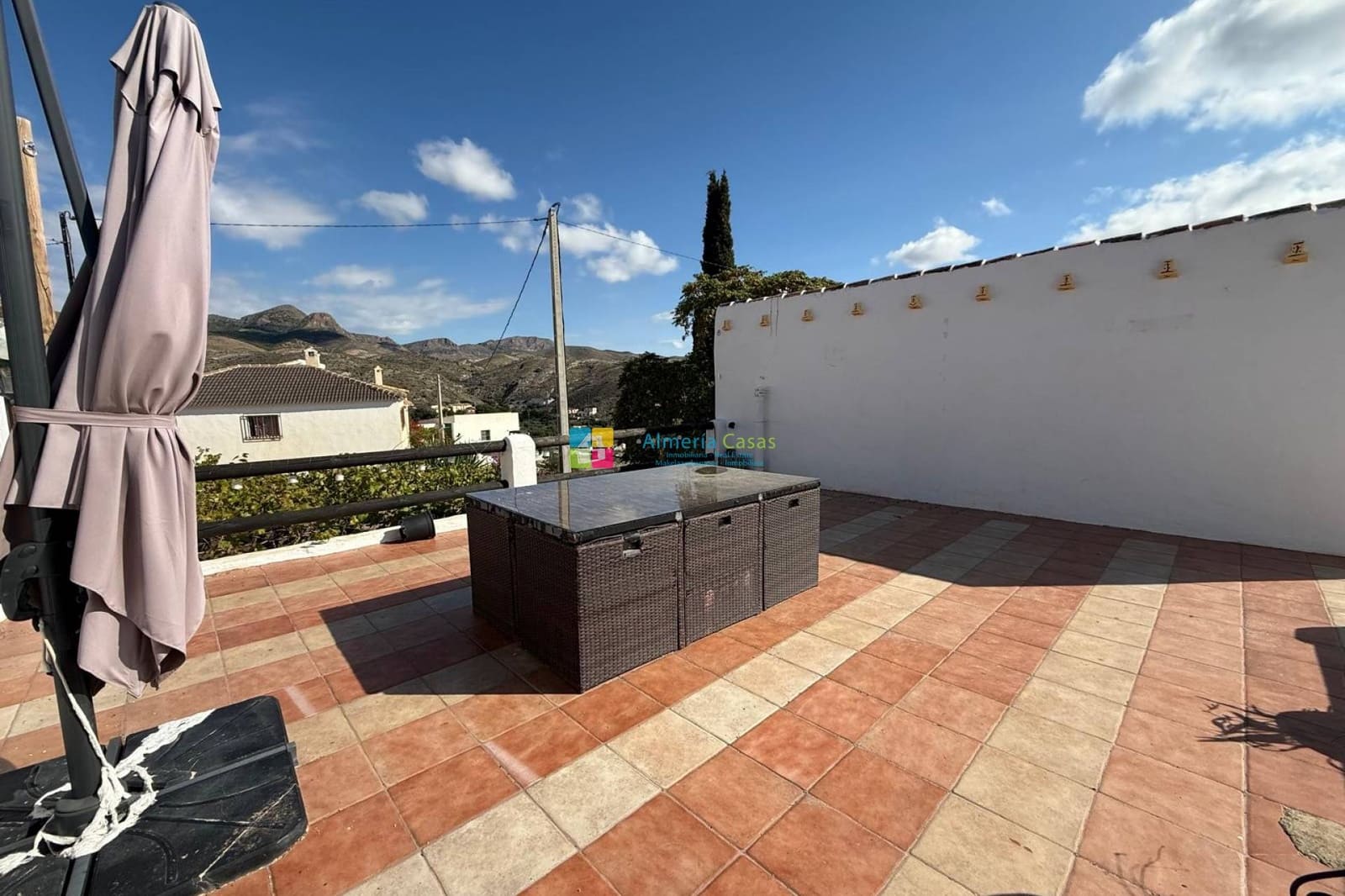 5 soveværelse Finca/Landehus til salg i Oria med swimmingpool garage - € 375.000 (Ref: 5777883)
