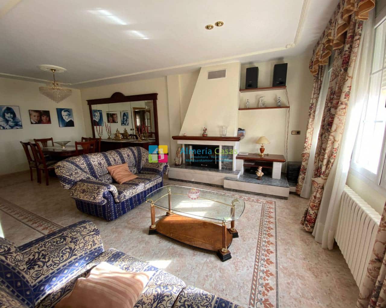 5 chambre Maison de Ville à vendre à Lucar avec garage - 195 000 € (Ref: 6600750)