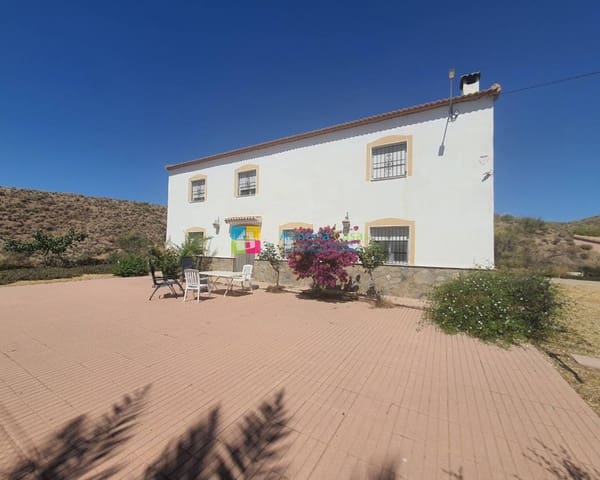 11 soveværelse Finca/Landehus til salg i Saliente Bajo (Albox), Albox med swimmingpool - € 695.000 (Ref: 7039222)