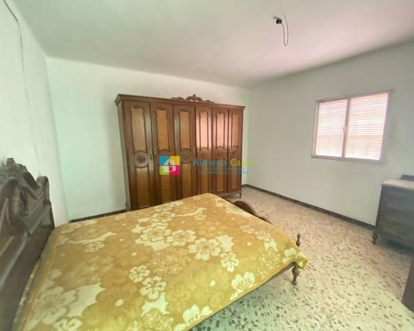 6 slaapkamer Finca/Landhuis te koop in Los Cerricos, Oria met garage - € 52.500 (Ref: 7212986)