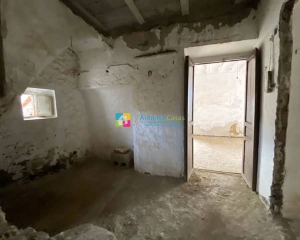 4 soveværelse Finca/Landehus til salg i Saliente Alto, Albox - € 45.000 (Ref: 7282071)