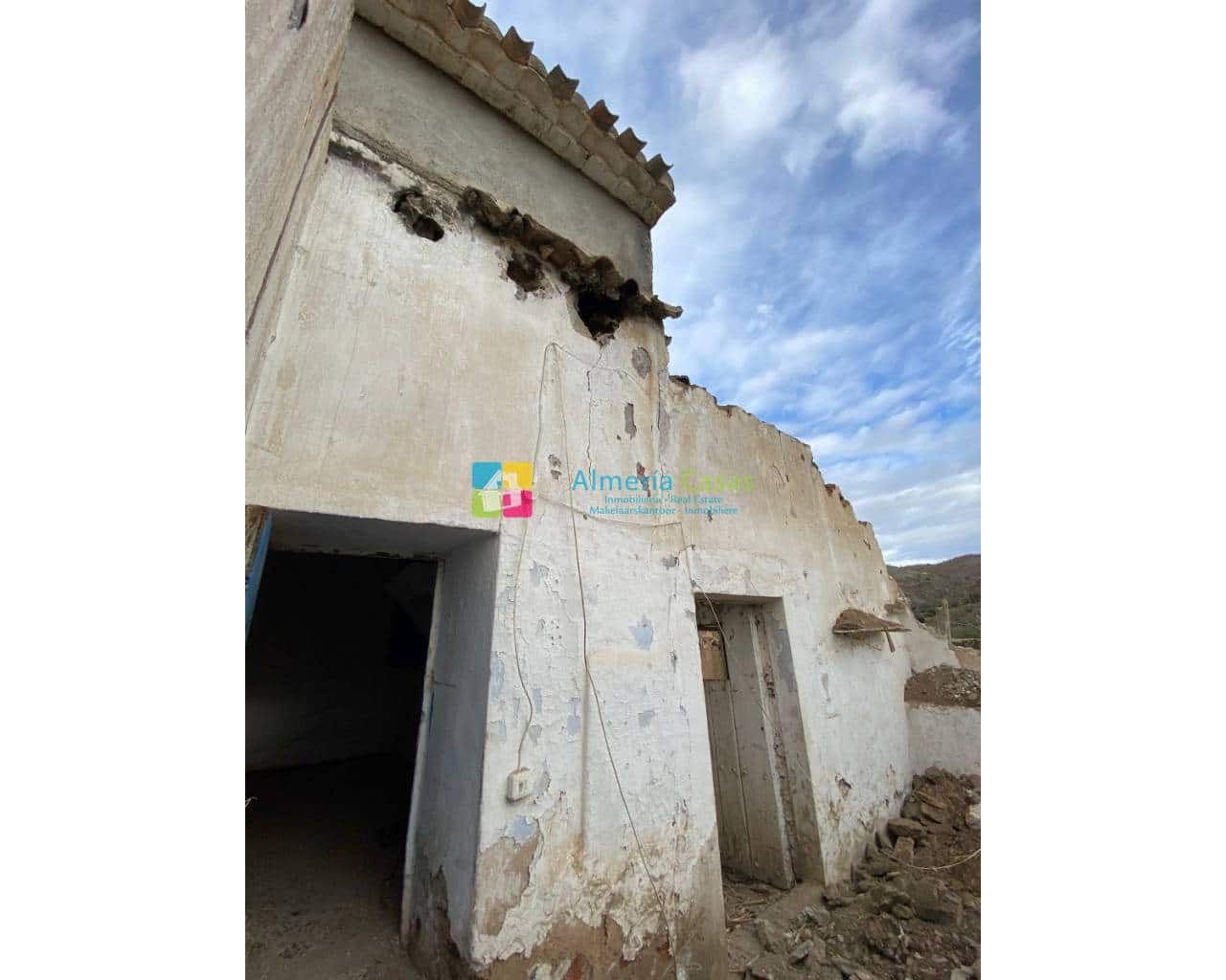 4 sypialnia Finka/Dom wiejski na sprzedaż w Saliente Alto - 45 000 € (Ref: 7282071)