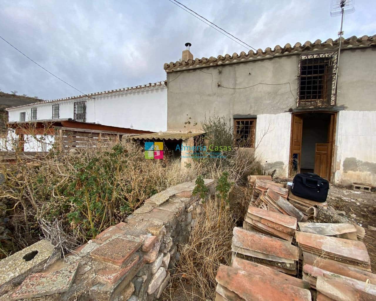 4 sypialnia Finka/Dom wiejski na sprzedaż w Saliente Alto - 45 000 € (Ref: 7282071)