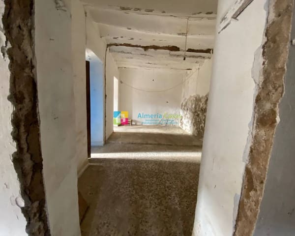 4 soveværelse Finca/Landehus til salg i Saliente Alto, Albox - € 45.000 (Ref: 7282071)