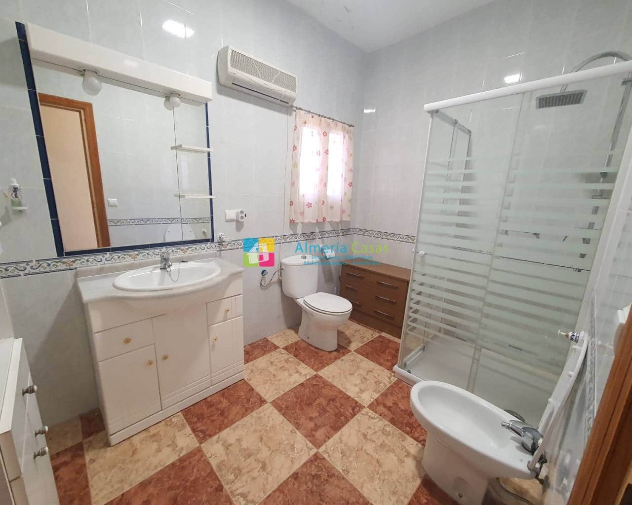 3 soveværelse Byhus til salg i Fines - € 66.000 (Ref: 7381286)