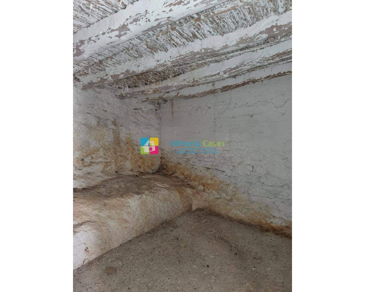 5 soveværelse Finca/Landehus til salg i Urracal - € 79.000 (Ref: 7405280)