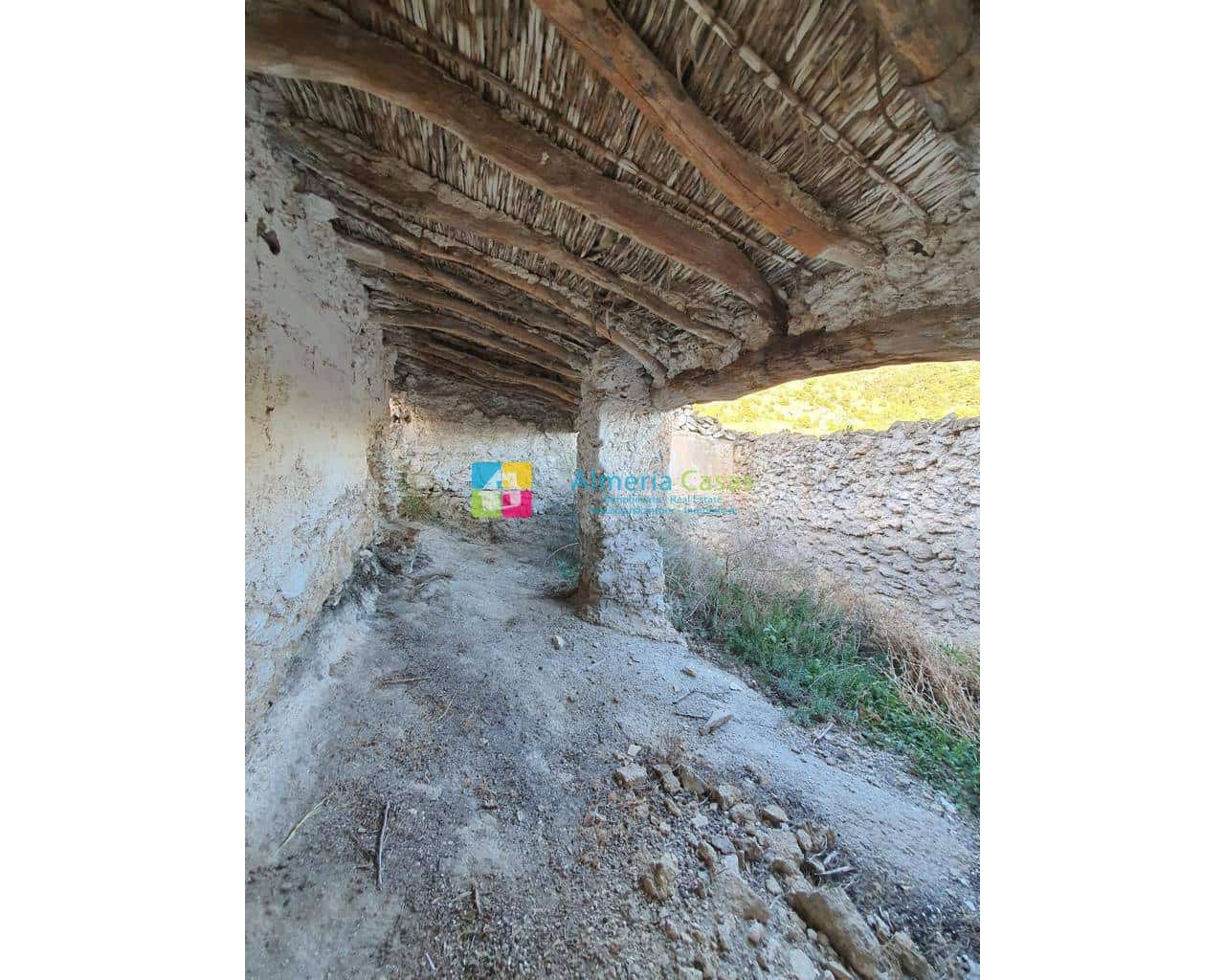 5 soveværelse Finca/Landehus til salg i Urracal - € 79.000 (Ref: 7405280)