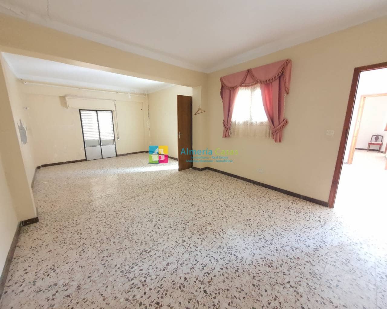 6 soverom Hus til salgs i Olula del Rio - € 81 500 (Ref: 7437700)