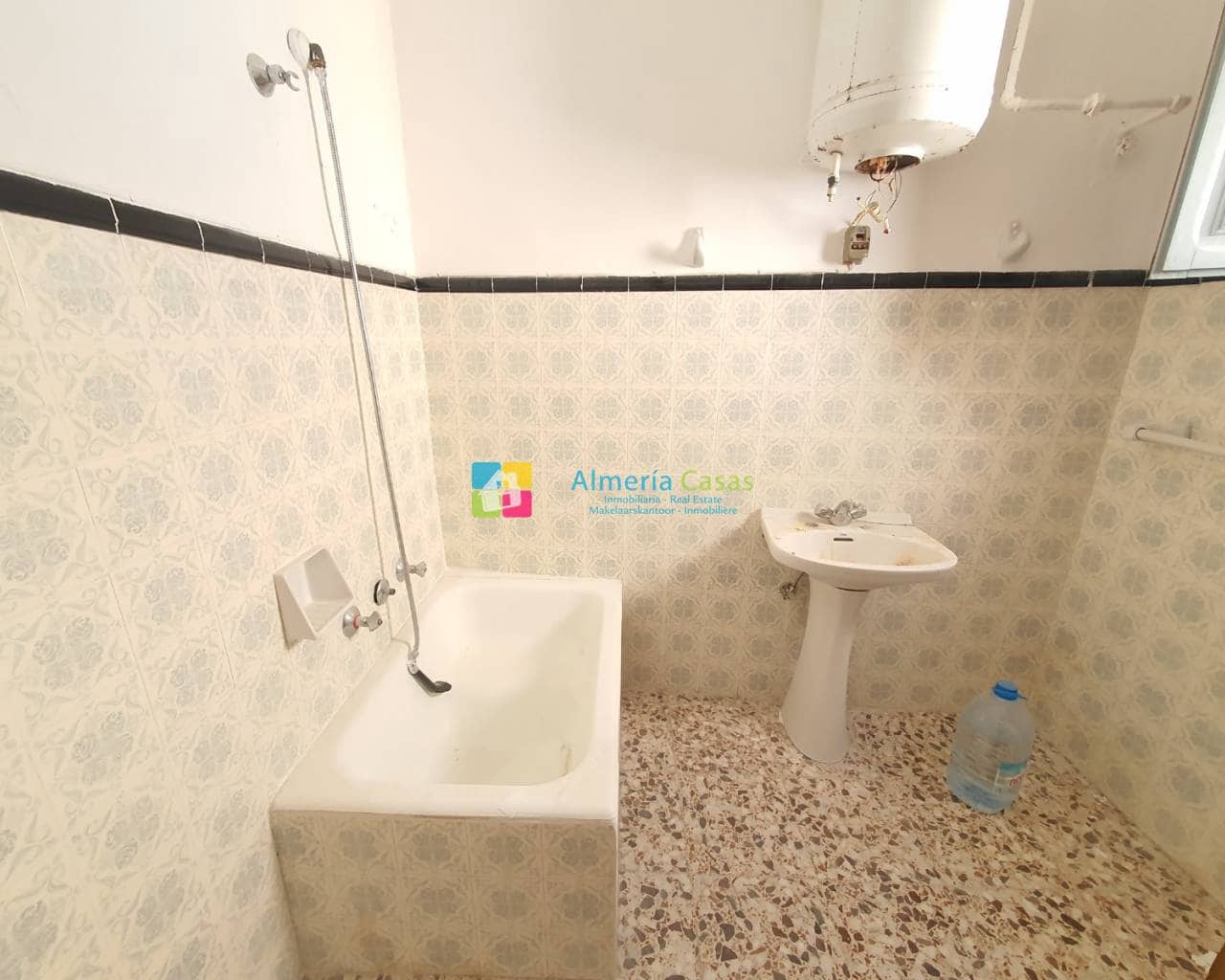 6 soverom Hus til salgs i Olula del Rio - € 81 500 (Ref: 7437700)