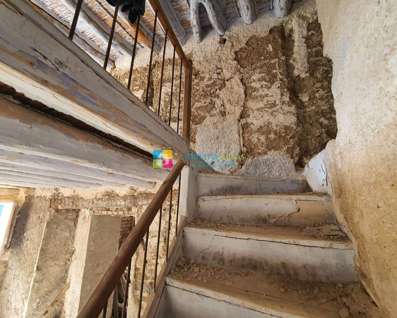 2 soveværelse Byhus til salg i Sierro - € 35.000 (Ref: 7486217)